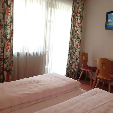 Haus Helmut Schranz Apart-hotel